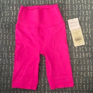 NWT Fabletics Neon Pink High-Waisted Sculptknit Biker Shorts S
